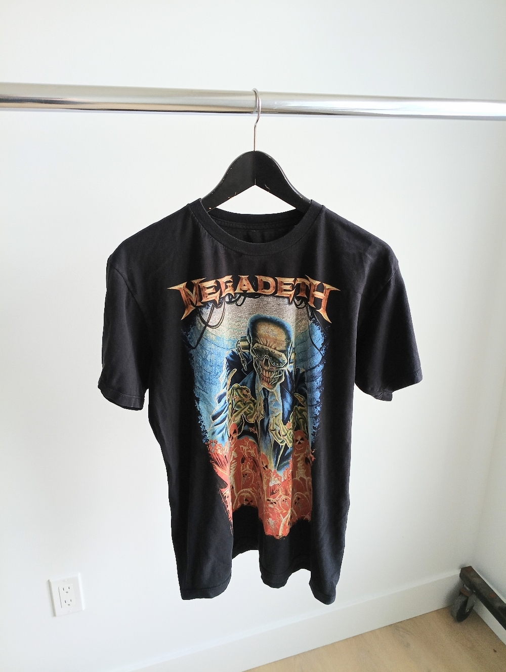 Megadeth 2010 Band T-Shirt Tultex Graphic Large